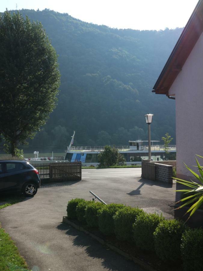 Romantikhaus Hufschmiede Hotell Engelhartszell Eksteriør bilde